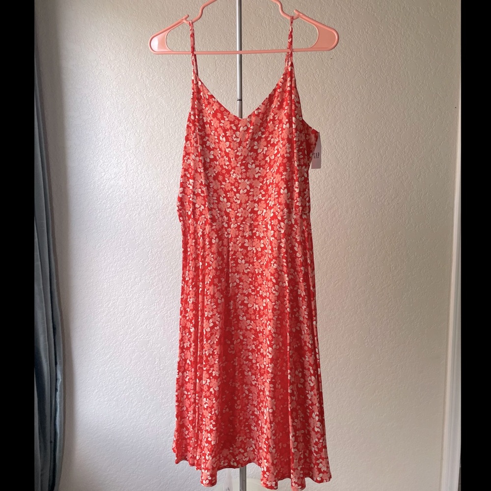 NWT Gap floral dress